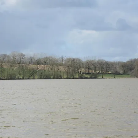 فندق Le Brillet-pontin